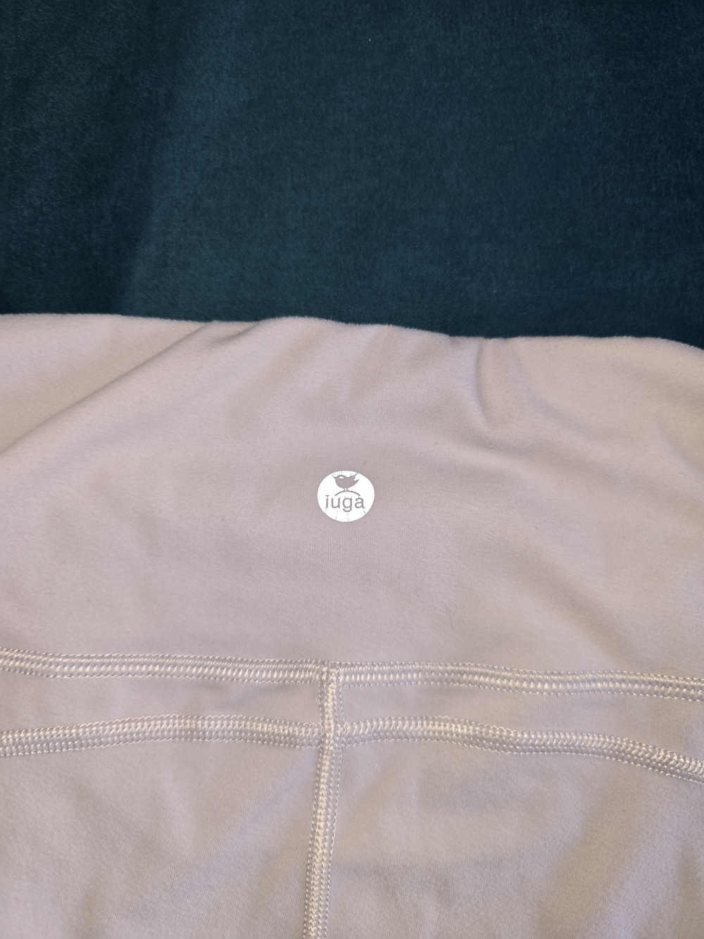 High-Rise Cropped Athletic Leggings in Light Gray - Picture 10 of 11